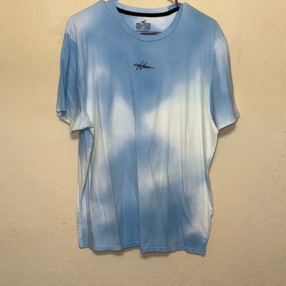 Hollister Sky Blue Tie-Dye Short Sleeve Tee